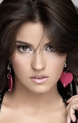 Actress Maite Perroni Beoriegui - filmography and biography.