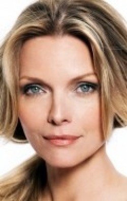 Actress, Producer Michelle Pfeiffer - filmography and biography.