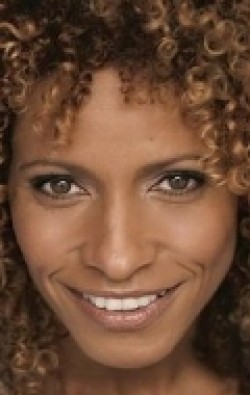 Michelle Hurd movies and biography.