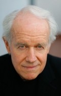 Mike Farrell movies and biography.