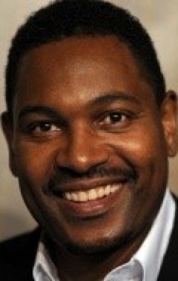 Mykelti Williamson movies and biography.