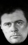Actor Niall MacGinnis - filmography and biography.