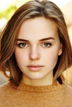 Odessa Young movies and biography.