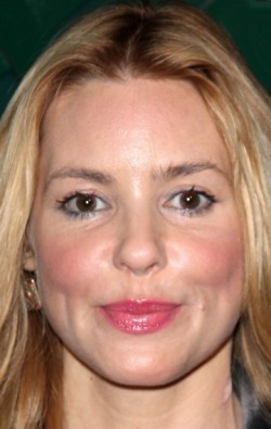 Olivia d'Abo movies and biography.