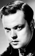 Orson Welles movies and biography.