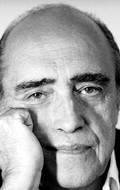 Design Oscar Niemeyer - filmography and biography.