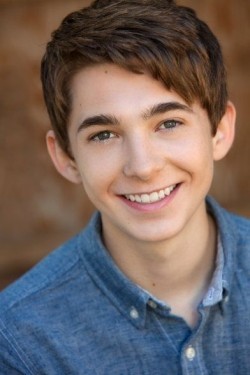 Austin Abrams movies and biography.