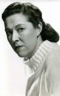 Peggy Mount movies and biography.