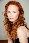 Actress Raelee Hill - filmography and biography.