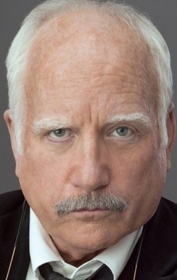 Actor, Director, Writer, Producer Richard Dreyfuss - filmography and biography.
