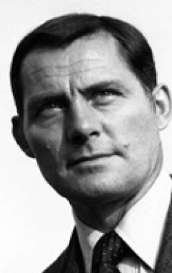 Actor, Writer Robert Shaw - filmography and biography.