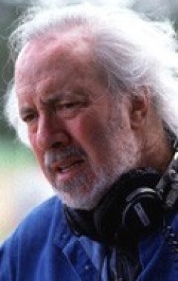 Robert Towne movies and biography.