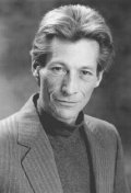 Robert Axelrod movies and biography.