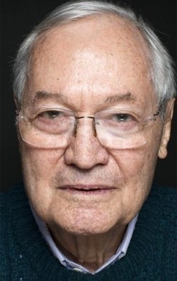 Roger Corman movies and biography.