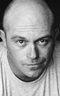 Actor, Producer Ross Kemp - filmography and biography.