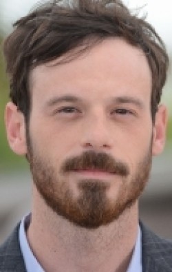 Scoot McNairy movies and biography.