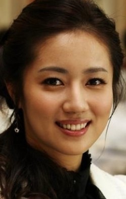 Song-hyeon Choi movies and biography.