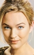 Actress Sophia Myles - filmography and biography.