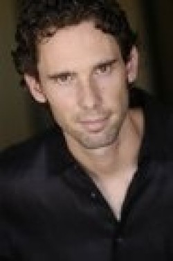 Actor Steve Roman - filmography and biography.