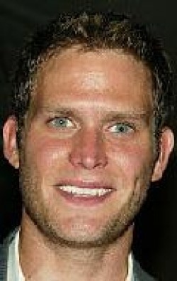 Steven Pasquale movies and biography.