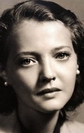 Actress Sylvia Sidney - filmography and biography.