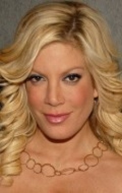 Tori Spelling movies and biography.