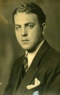 Producer, Writer Val Lewton - filmography and biography.