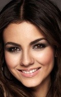 Actress Victoria Justice - filmography and biography.