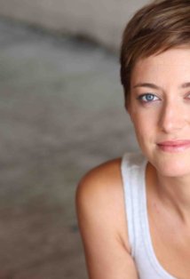 Zoe Perry movies and biography.