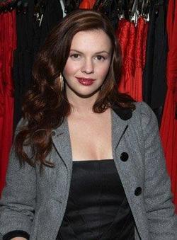 Amber Tamblyn - best image in biography.