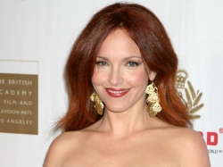 Amy Yasbeck - best image in filmography.