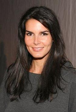 Angie Harmon - best image in filmography.
