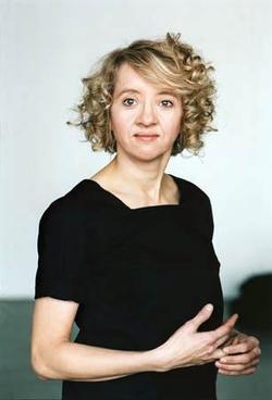 Anna Böttcher - best image in filmography.