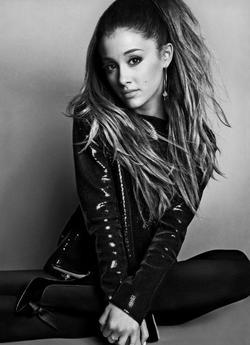 Ariana Grande - best image in biography.