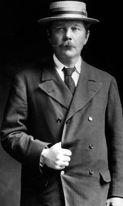 Arthur Conan Doyle - best image in filmography.