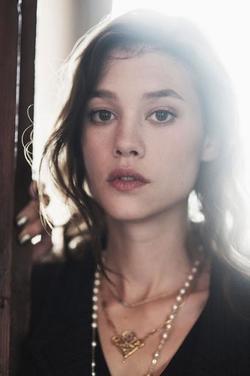 Astrid Berges-Frisbey - best image in filmography.