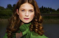 Bonnie Wright - best image in filmography.