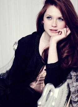 Bonnie Wright - best image in filmography.