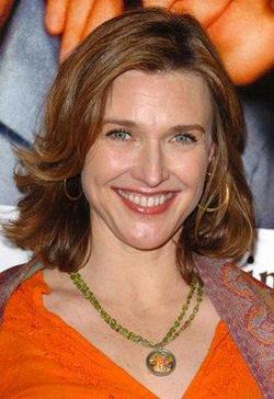 Brenda Strong - best image in filmography.