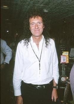 Brian May - best image in filmography.