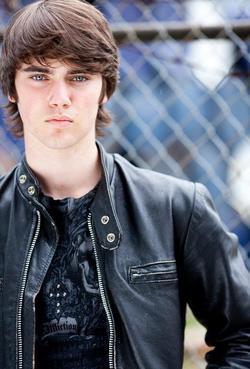 Cameron Bright - best image in filmography.