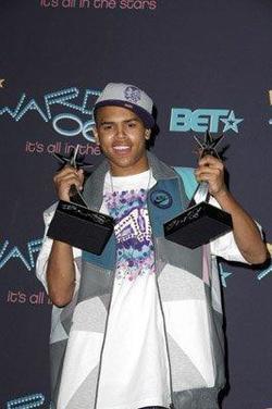 Chris Brown - best image in biography.