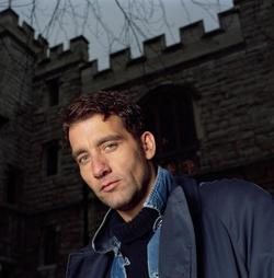 Clive Owen - best image in biography.