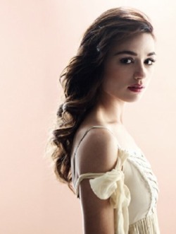 Crystal Reed - best image in filmography.