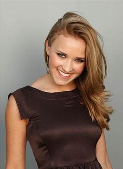 Emily Osment - best image in biography.
