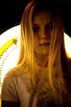 Emma Bell - best image in filmography.