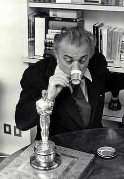 Federico Fellini - best image in filmography.