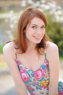 Felicia Day - best image in biography.
