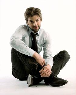 Gale Harold - best image in filmography.