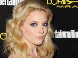 Gillian Jacobs - best image in biography.